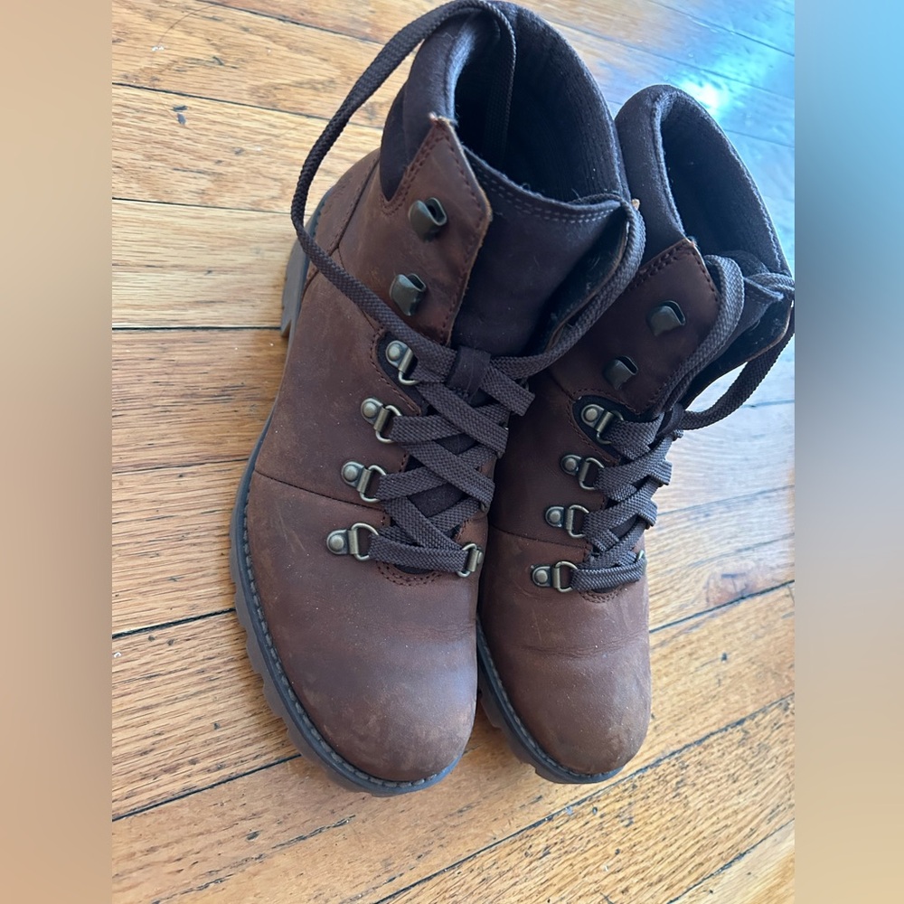Timberland womens boots 6.5